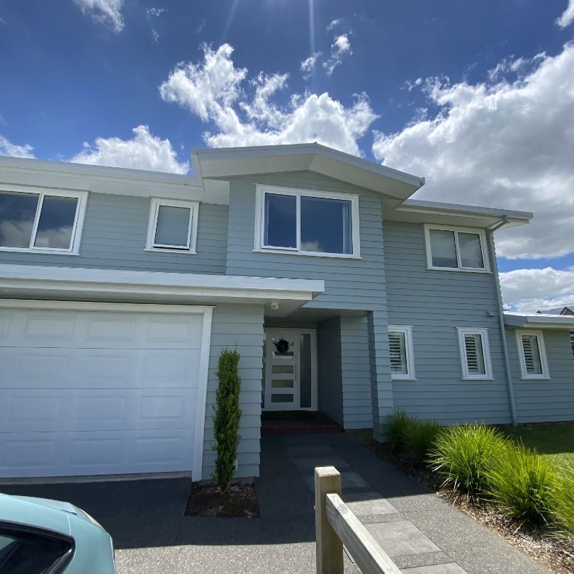 Welcome to your dream home! - Photo 1