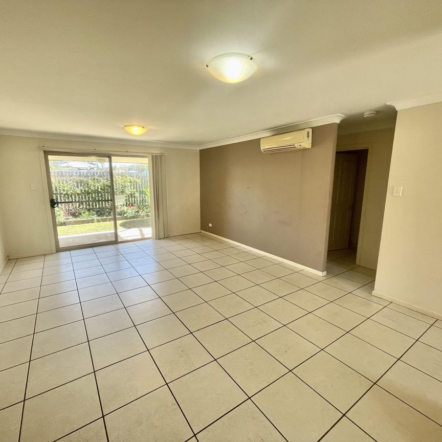 Modern 2 Bedroom Unit in Great Complex - Photo 1