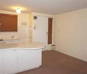 Quiet Churchlands Convenience - Photo 2