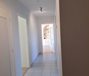 Appartement À Louer 4 Pièces , 74 M² - Photo 4