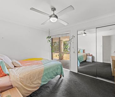 23 Rawlinna Drive, Mermaid Waters, Qld 4218 - Photo 4