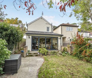 4 bedroom detached house to rent - Photo 6