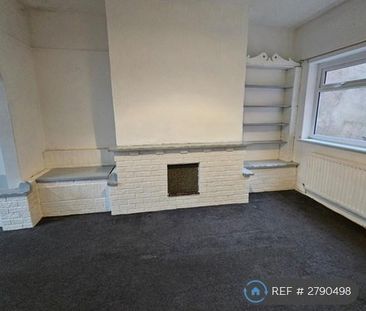 3 bedroom terraced house to rent - Photo 3