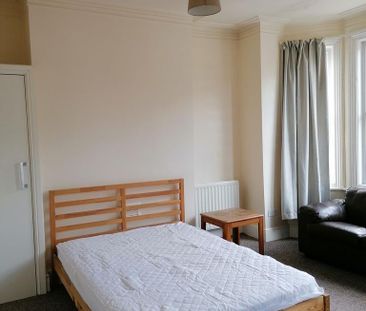 5 bedroom house to rent - Photo 3