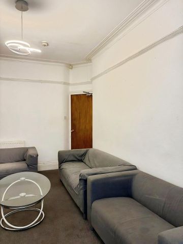 7 bedroom house to rent - Photo 2