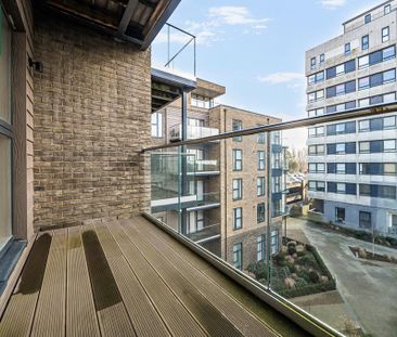 2 bedroom flat to rent - Photo 6