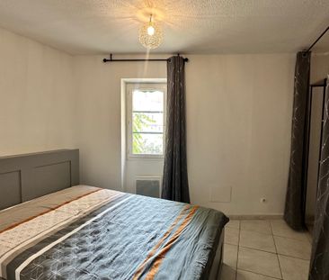 Location Appartement 2 pièces 33m² TOULON 83000 - Photo 5