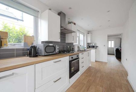 Upper Park Street, Cheltenham, Gloucestershire, GL52 - Photo 3