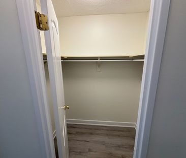 For Lease - 135 Pond Drive Unit# 1106, Markham, Ontario - Photo 5