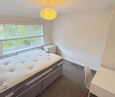 St. Anns Close, Leeds, LS4 - Photo 6