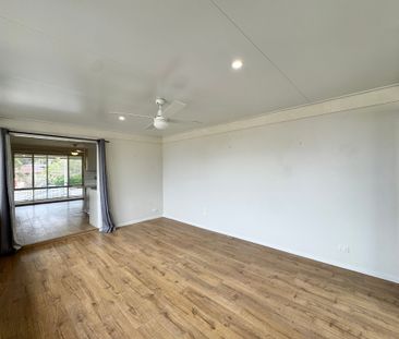 Renovated Family Home - Photo 3