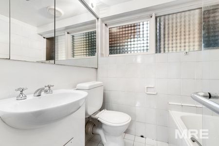 10/274 Domain Road, South Yarra - Photo 2