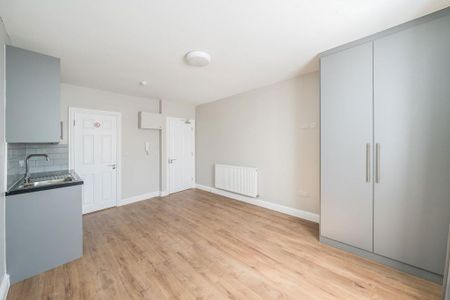 Studio to rent - Photo 3