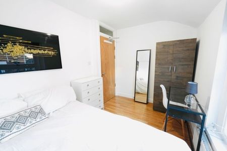 Room in a Shared Flat, Court Street, E1 - Photo 2