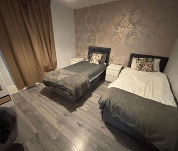 Unit 2, 2 Dunluce Street, Portrush, BT56 8DN - Photo 3