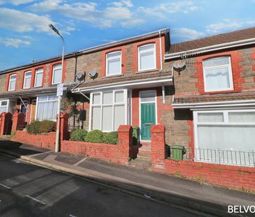 Terraced House to rent on - Photo 3