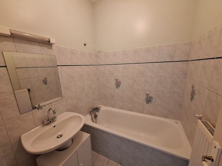 Appartement RUE ANTOINE GOUSSIEZ - Photo 3