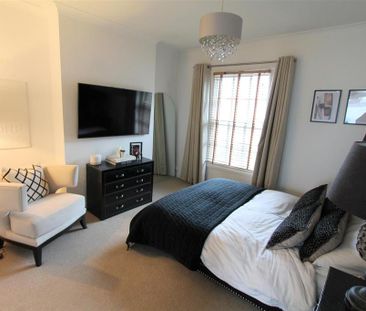 2 bedroom semi-detached house to rent - Photo 3