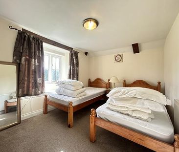 4 bedroom detached house to rent - Photo 6