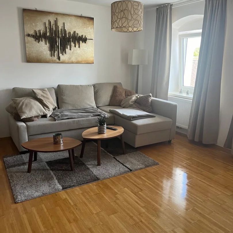 helle Wohnung mit Terrasse und möblierter Küche in Schärding - Photo 1