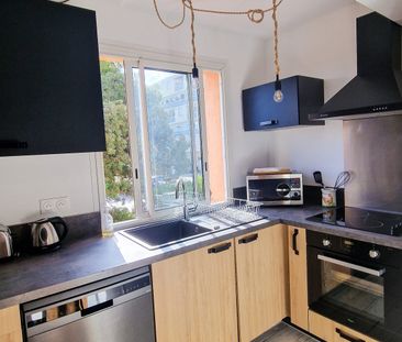 Location Appartement 2 pièces 38m² HYERES 83400 - Photo 5