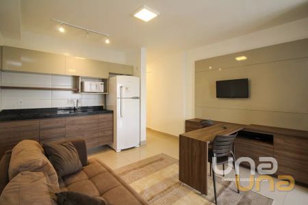 Apartamento no Centro de 58.27 m² com 1 quarto - Photo 2