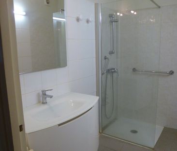 Location Appartement 5 pièces 116m² - Photo 4