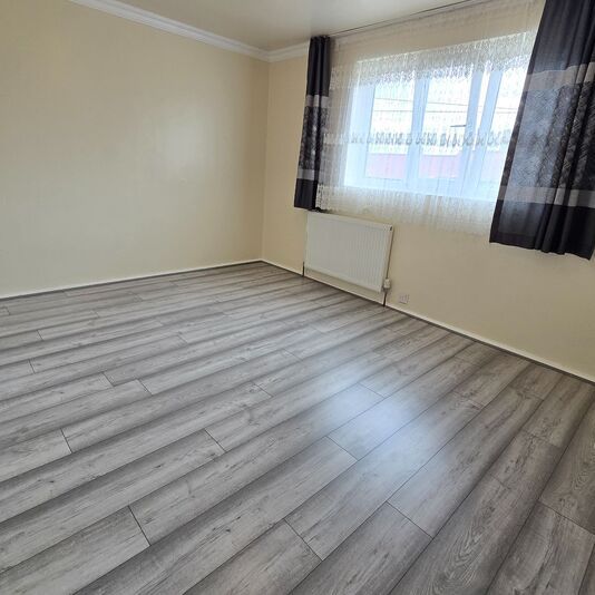 55 Caymer Road, Eastfield, Scarborough - Photo 1