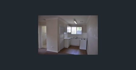 Perfect Location, Close to Tomato Lake! - Photo 2