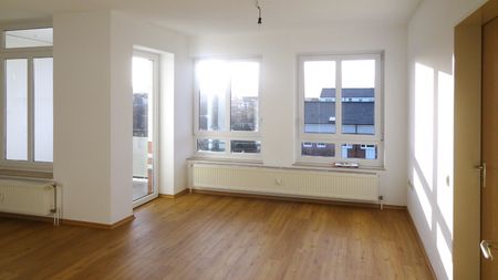 Barrierearmes Wohnen? Schöne Senioren-Wohnung mit WBS! - Foto 2