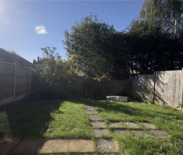 Sandhills Park, Newark, Notts, NG24 - Photo 1