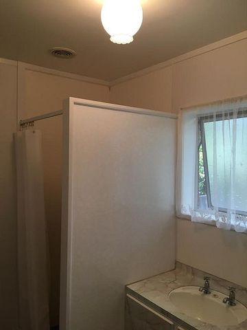 Ready to move in - easy maintenance unit - Photo 3