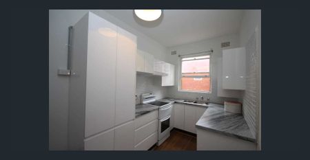 Spacious One Bedroom At Brighton Le Sands - Photo 5