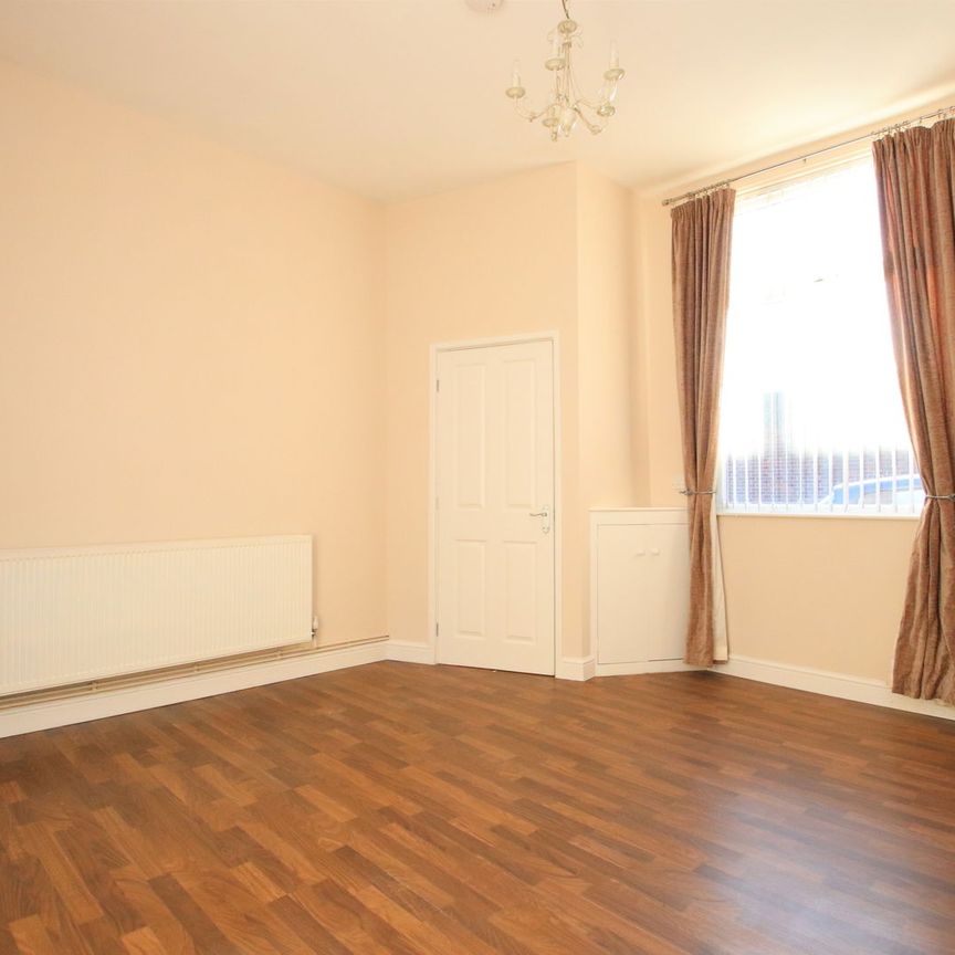 Bury Old Road, Heywood - Photo 1