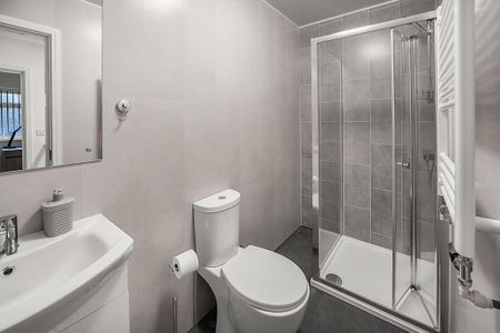 1 bedroom property to rent - Photo 5