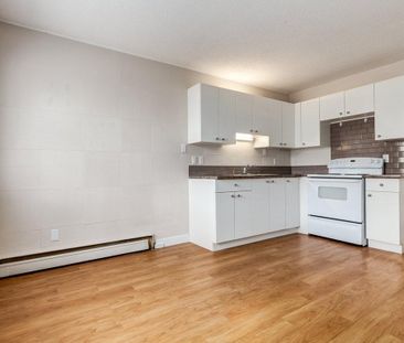Classic Suite - 1 Bedroom - Photo 1