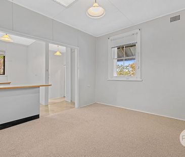 2/30A Russell Street, Oatley NSW 2223 - Apartment For Rent | Domain - Photo 1