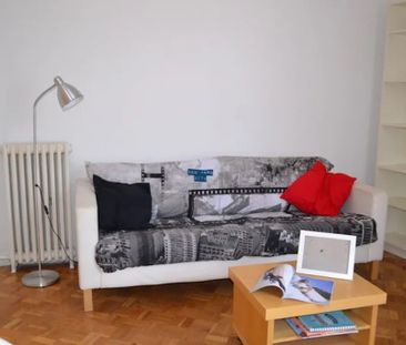 Calle del General Álvarez de Castro, Madrid, Community of Madrid 28010 - Photo 5