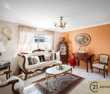 Family Home!!! - Photo 1