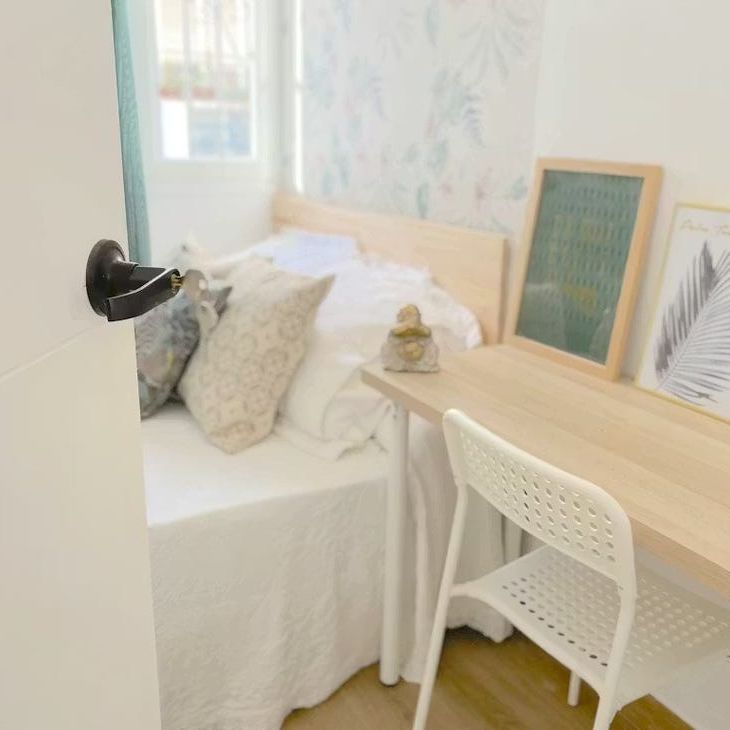 Avenida de Ramón y Cajal, Sevilla, Andalusia 41005 - Photo 1