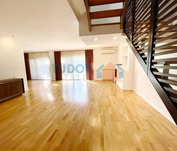 Compound villa - Photo 5