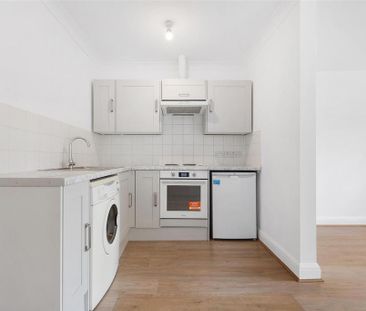 Studio to rent - Photo 4