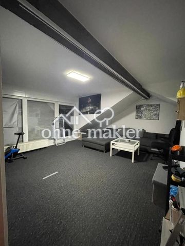 Schön geschnittene DG-Wohnung in Nörvenich - Photo 2