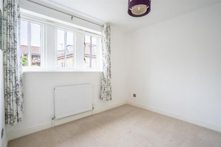 3 bedroom townhouse to rent - Photo 4