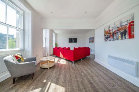 Premium 2 Bed Loft Apartment - Photo 2