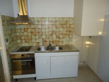 Location Appartement 2 pièces 48m² FOURCHAMBAULT 58600 - Photo 3