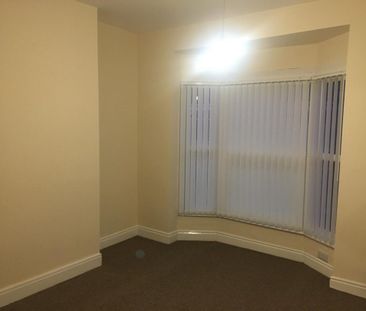 To Let: Crescent Road, Middlesbrough, TS1 4QT. - Photo 4