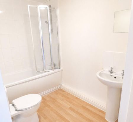 2 bedroom apartment to rent - Photo 2