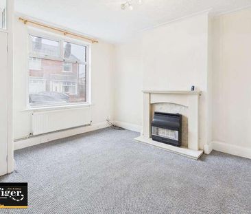 Garrick Grove, Blackpool, FY3 - Photo 3