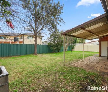 16 Denzil Avenue, St Clair, NSW 2759 - Photo 4